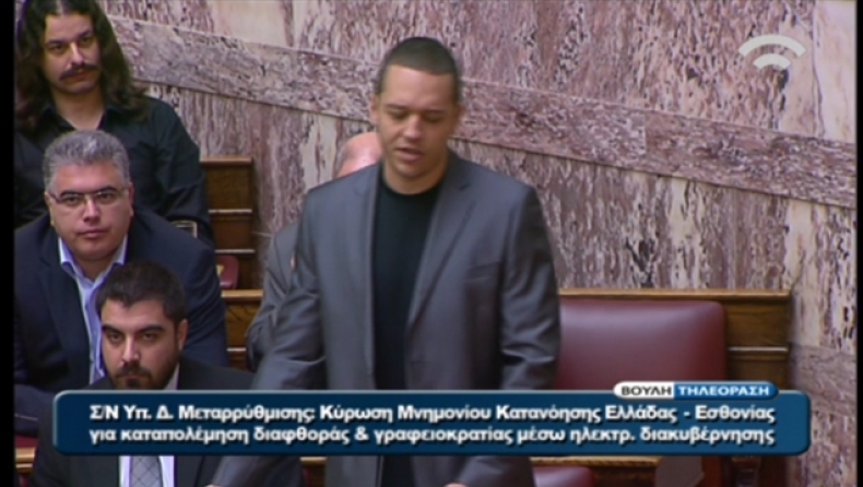 Κασιδιάρης: «Είμαστε στόχος τρομοκρατών»
