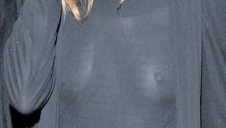 See-through χωρίς σουτιέν (pics)!