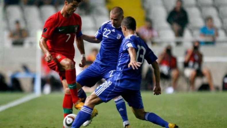 «Όλο το χρόνο σωπαίνω κόσμο»