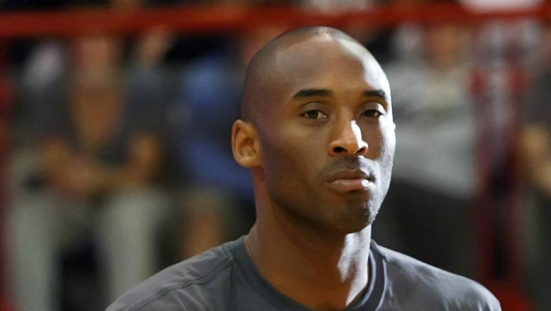 Ο Κόμπε θέλει... Ακρόπολη