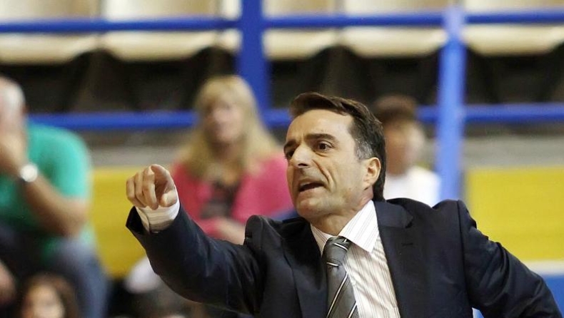 Δεν πετάει στα σύννεφα ο Κουστένης