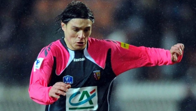 Στον Ερυθρό Αστέρα ο Κοβάσεβιτς