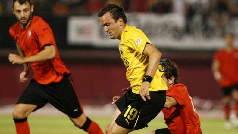 Εκτός Λαγός και Κωνσταντόπουλος