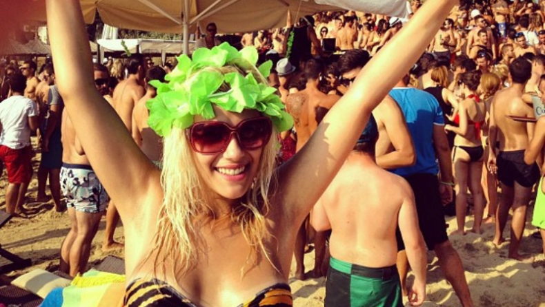 Στην Σκιάθο η Λάουρα!