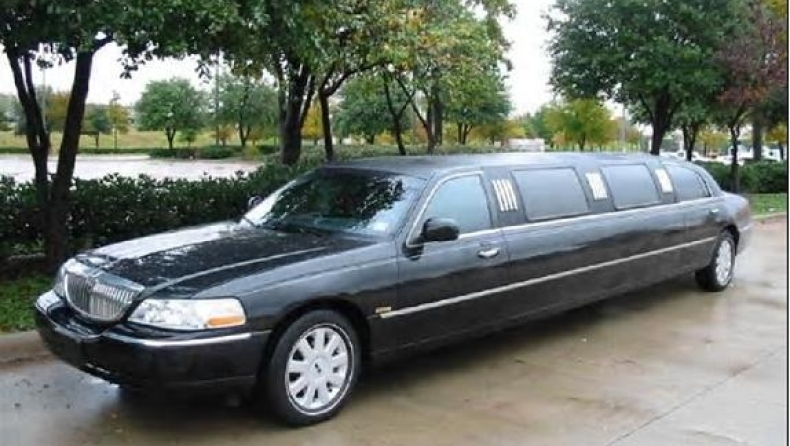 Διάψευση για τις λιμουζίνες