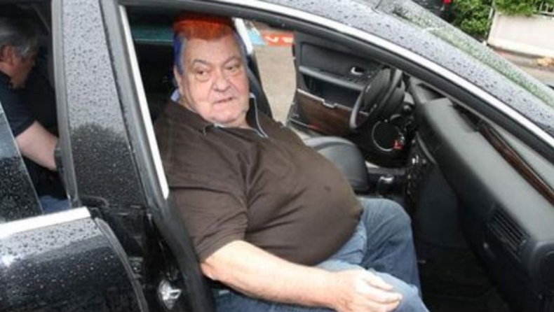 Ο Νικολέν και οι ερυθρόλευκες φανέλες