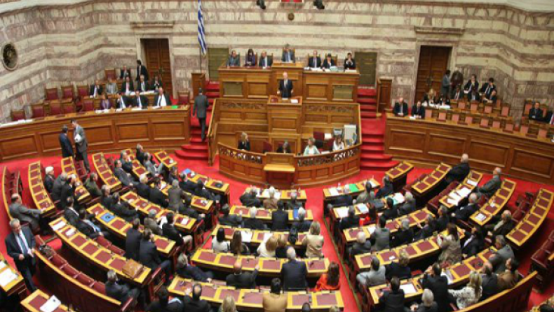 «ΠΑΣΟΚ με ΔΗΜΑΡ ή διάλυση»