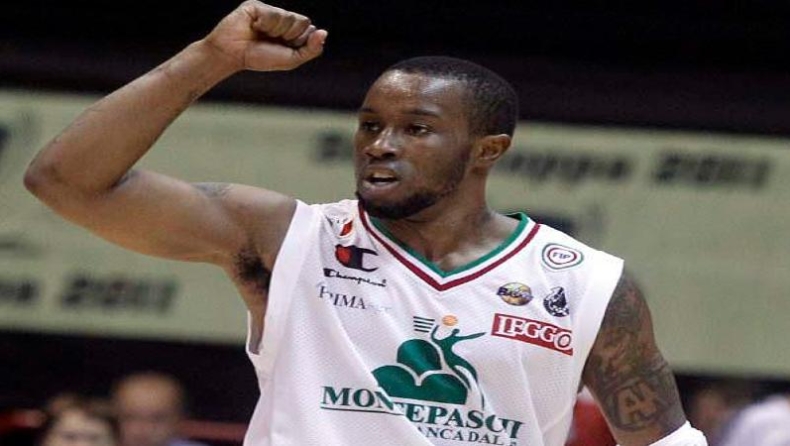 Ραντεβού με τον ΜακΚάλεμπ στο...facebook