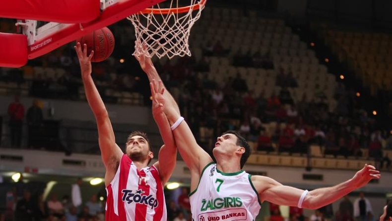 Θέλει καλή άμυνα ο Μάντζαρης