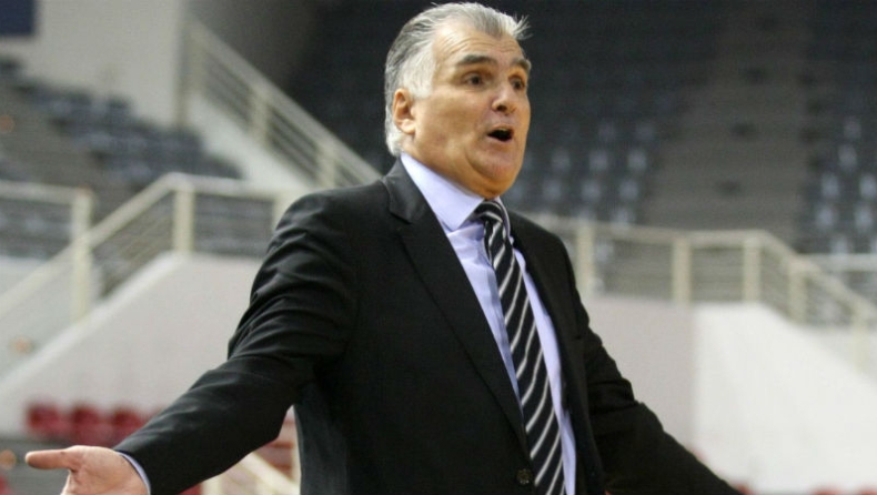 Προβληματισμός Μαρκόπουλου για ξένους