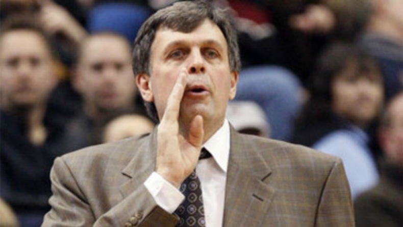 Επίσημα στους Ρόκετς ο ΜακΧέιλ