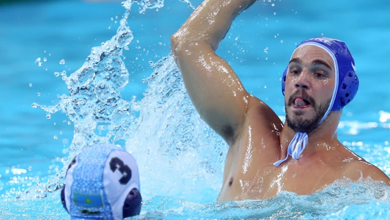 Οδηγεί την «κούρσα» ο Μιράλης