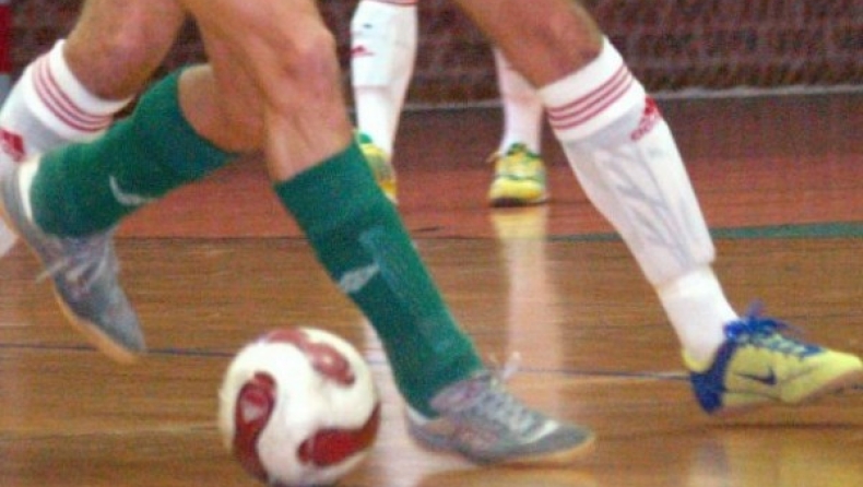 Συνεχίζει στην κορυφή η Αθήνα’90