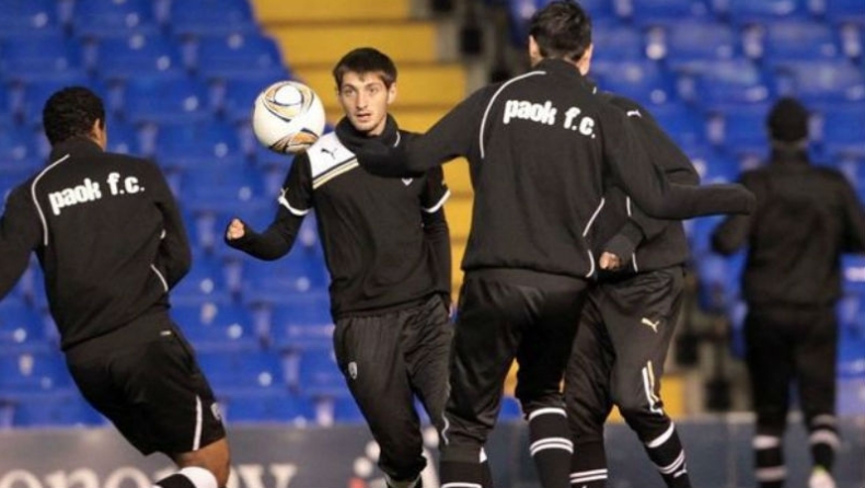 Ακούει Καζαντζίδη ο πρόεδρος της Μπνέι!