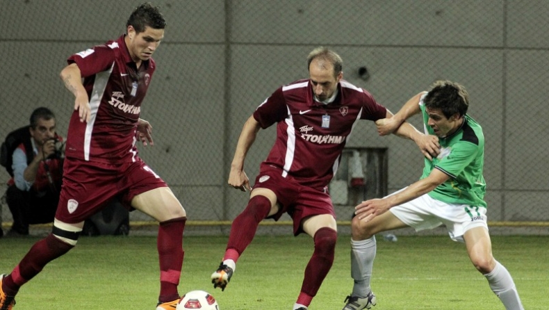 Ανανέωσε και o Μουναφό