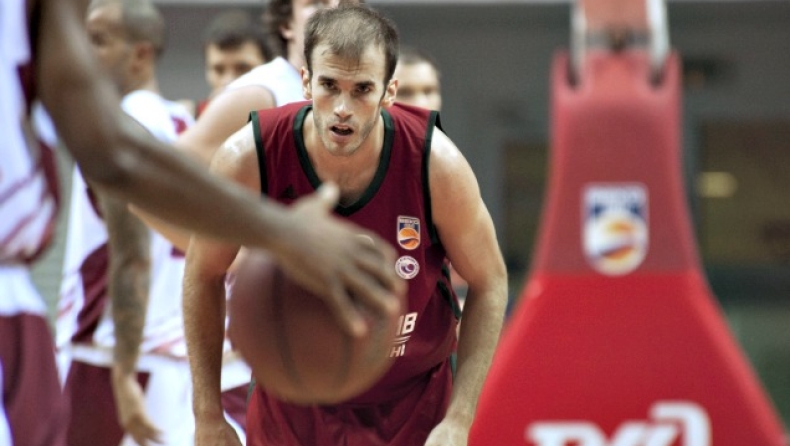 Άγγιξε το... ανάποδο double-double ο Καλάθης