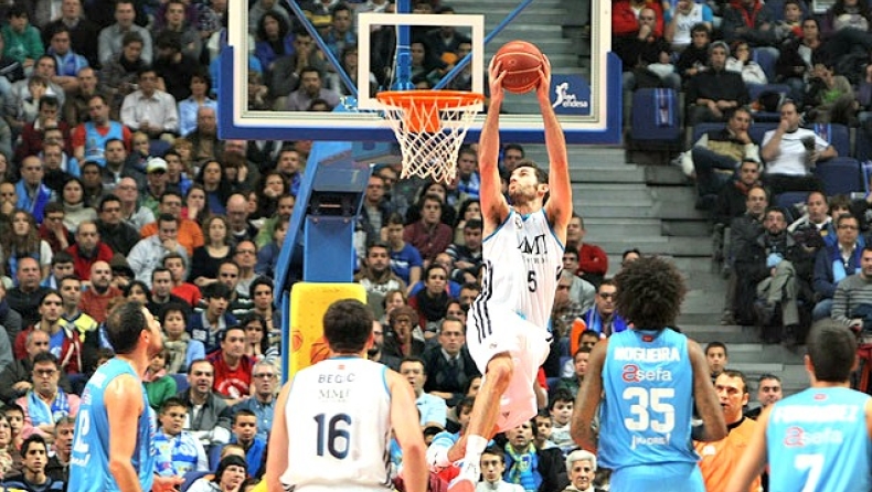 Ρεάλ Μαδρίτης, μόνη, ψάχνει... αντίπαλο!