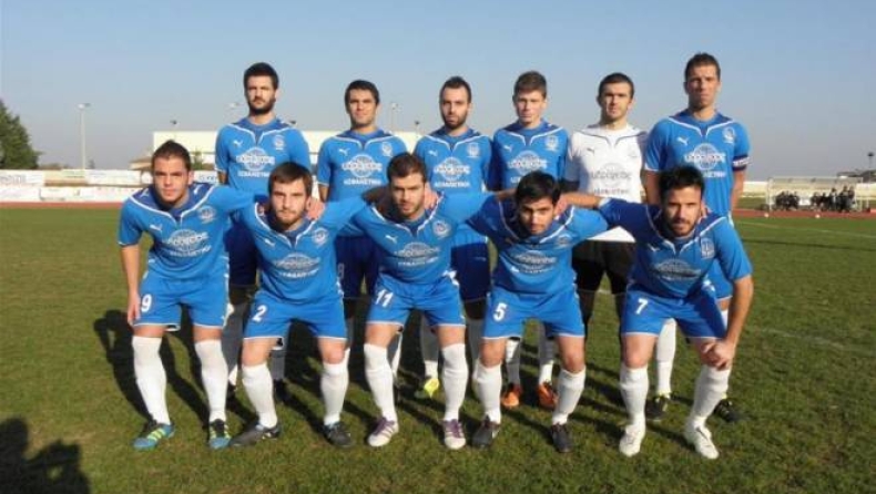 Νίκη και (ξανά) κορυφή για τη Νάουσα