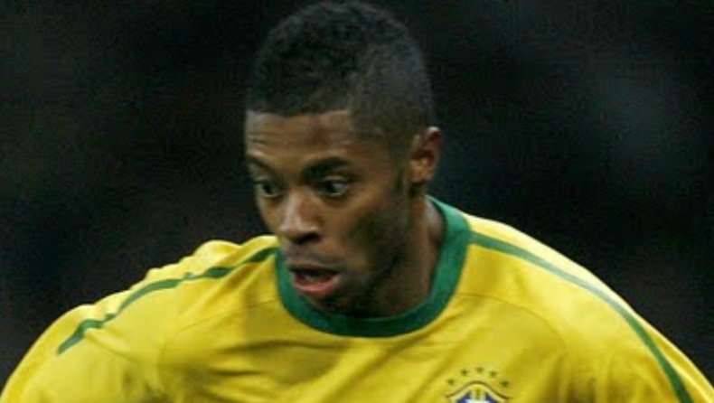 Μένει Λιόν ο Μπαστός