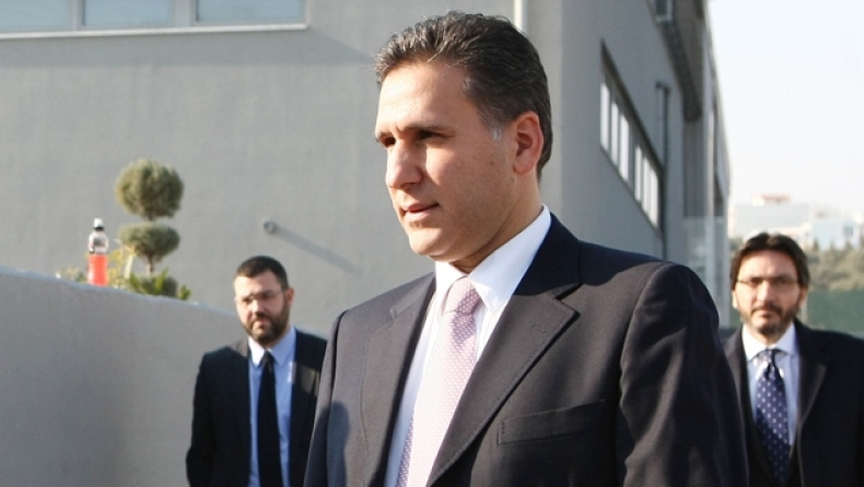 O Noτιάς περιμένει Κανελλόπουλο