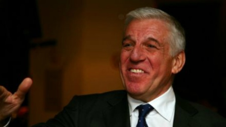 Διαψεύδει τις μίζες εκατομμυρίων ο Παπαντωνίου!
