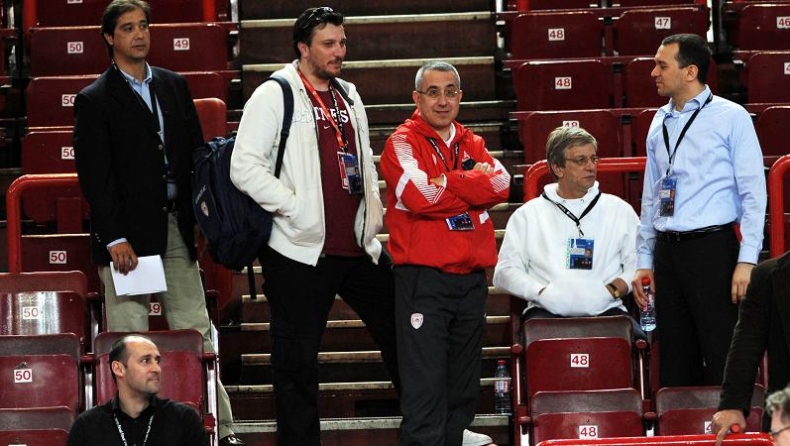 Η πρώτη αντίδραση των Αγγελόπουλων