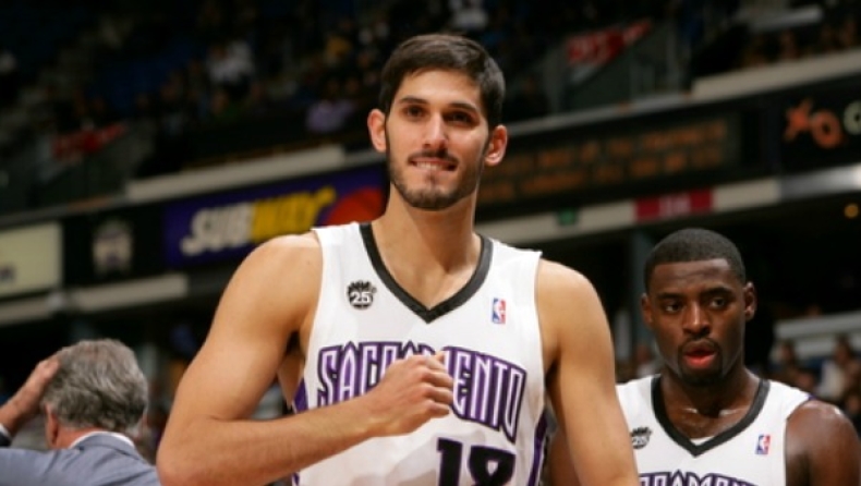 Προσπαθεί για Κάσπι η Μακάμπι