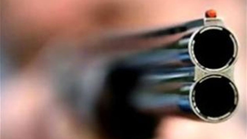 Σκότωσε τη γυναίκα του και αυτοκτόνησε