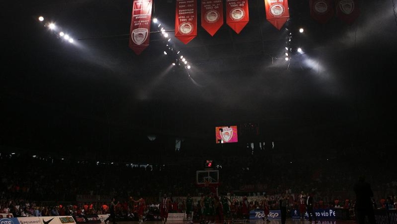 Γεμάτο το ΣΕΦ στον τρίτο τελικό