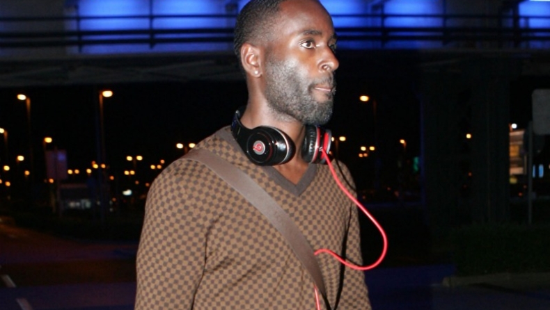 «Πράσινος» και με οψιόν ο Κουίνσι