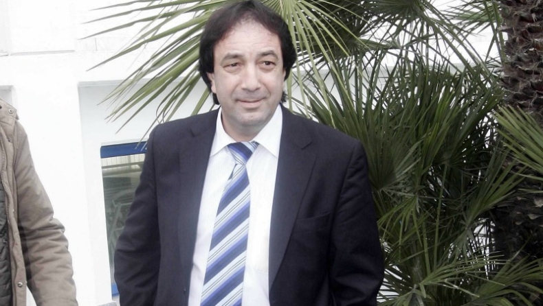 Tο παλεύει ο Παντελή