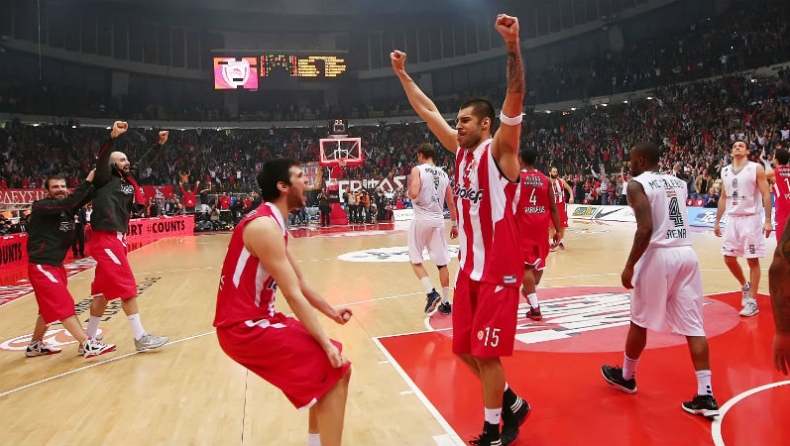 To κόκκινο γοβάκι