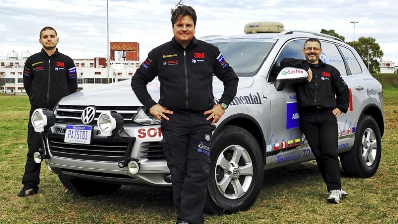 Παγκόσμιο ρεκόρ από το VW Touareg (vids & pics)