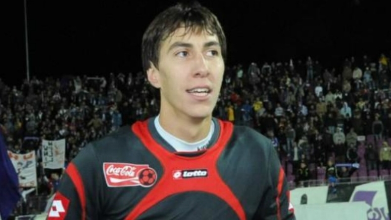 Ερυθρόλευκα «μάτια» σε Παντιλιμόν