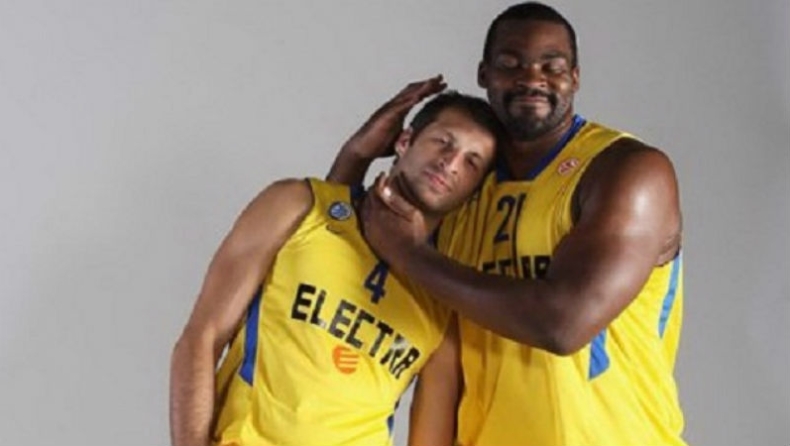 Εκτός «Σόφο» και «Τεό»