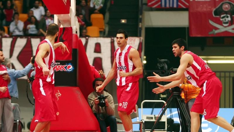 «Παπ» και «V-Span» για τη μεγάλη ανατροπή