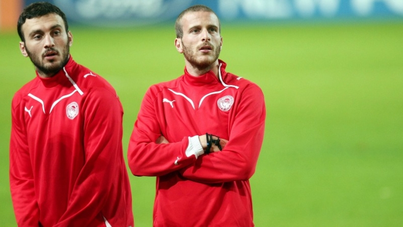 Ρήξη μηνίσκου ο Παπάζογλου