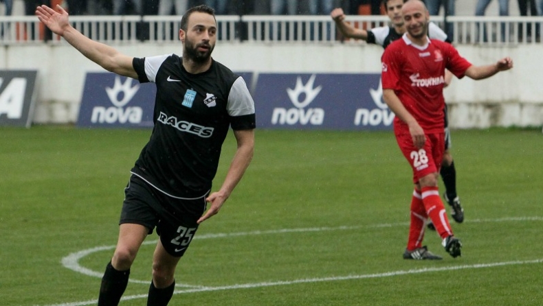 Παπουλής: «Θα με ενδιέφερε η ΑΕΚ»