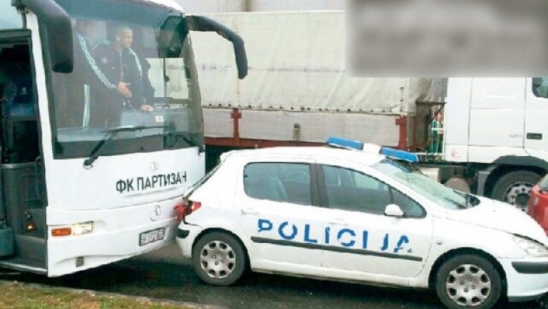 Διέλυσε περιπολικό η Παρτιζάν!