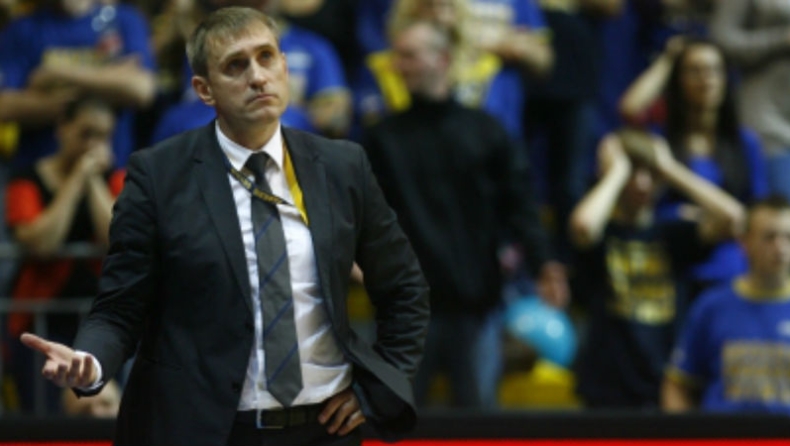 Τέλος από την Πρόκομ ο Κεμζούρα