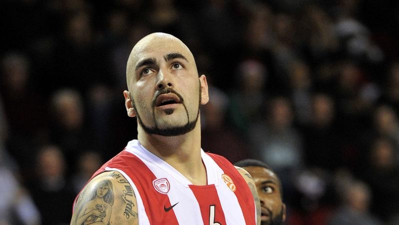 To δέντρο του Άντιτς κι o Βασιλόπουλος(vid)