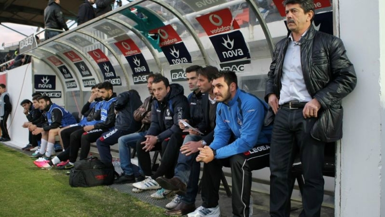 Απών ξανά ο Μονιάκης