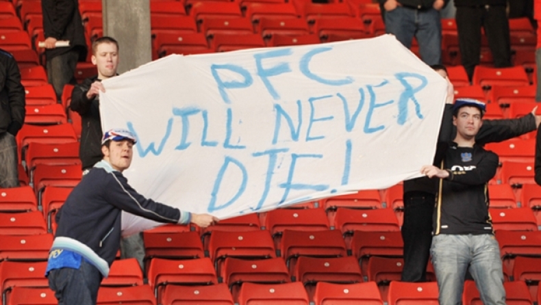 Sing your hearts out for the lads!