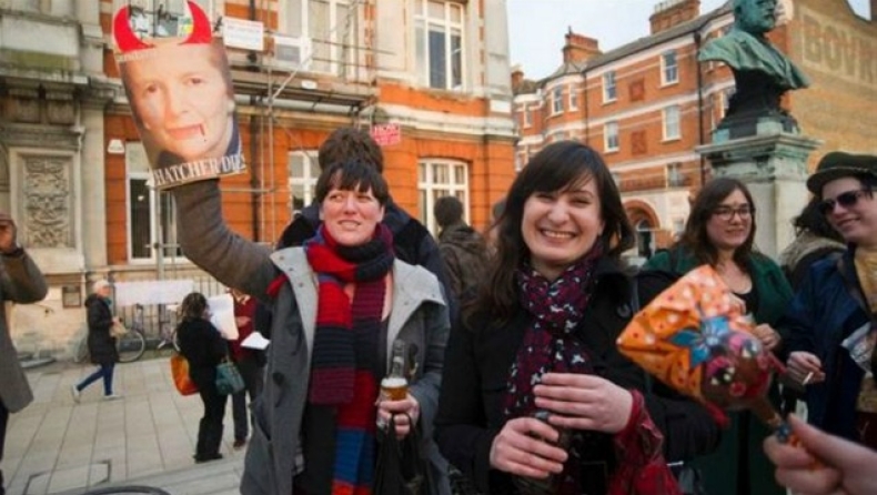 Τρελά πάρτι για το θάνατο της Θάτσερ (pics)‏