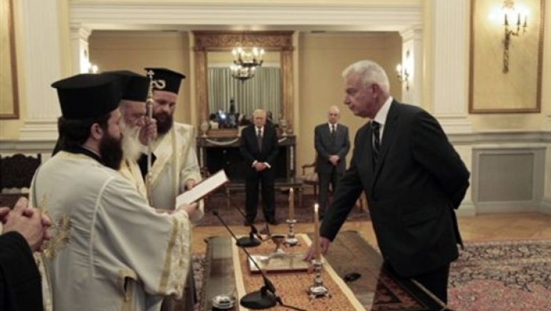 Tον... πίκρανε η μπαταρία!