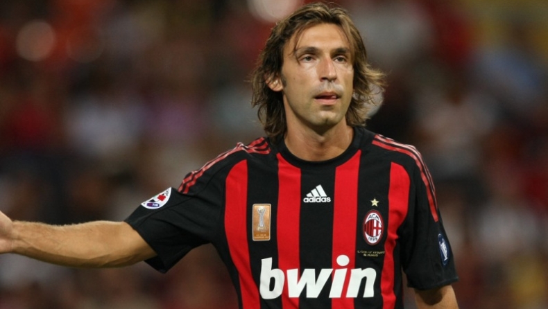 Με το στιλό στο χέρι ο Πίρλο