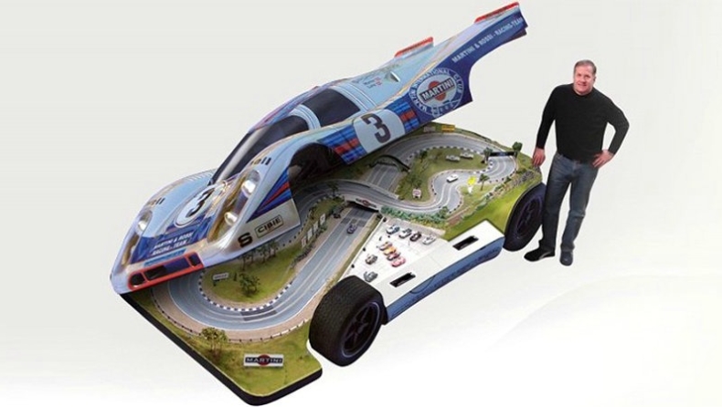 Μία Porsche σαν αβγό Kinder-έκπληξη! (pics)