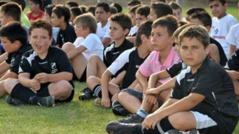 Ο ΟΦΗ πάει... σχολείο και Ακαδημίες!