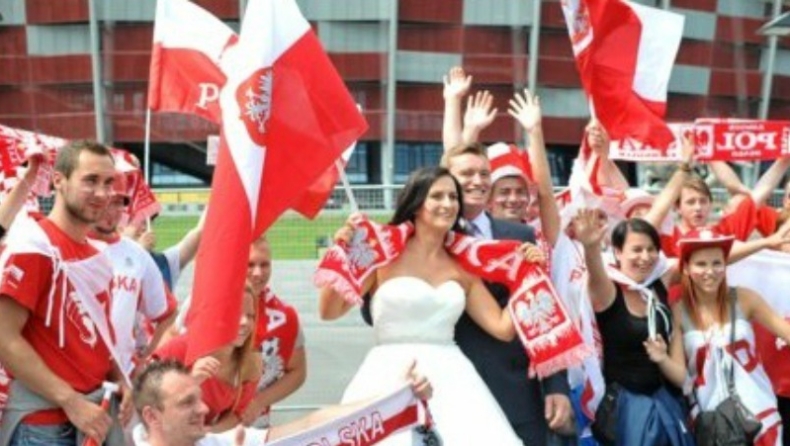 Το ζευγάρι έμεινε με την... όρεξη! (pics)