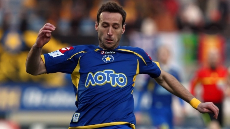 Χωρίς τέσσερις με Κέρκυρα